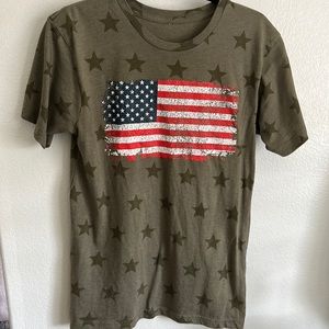 American Flag Tee 🇺🇸